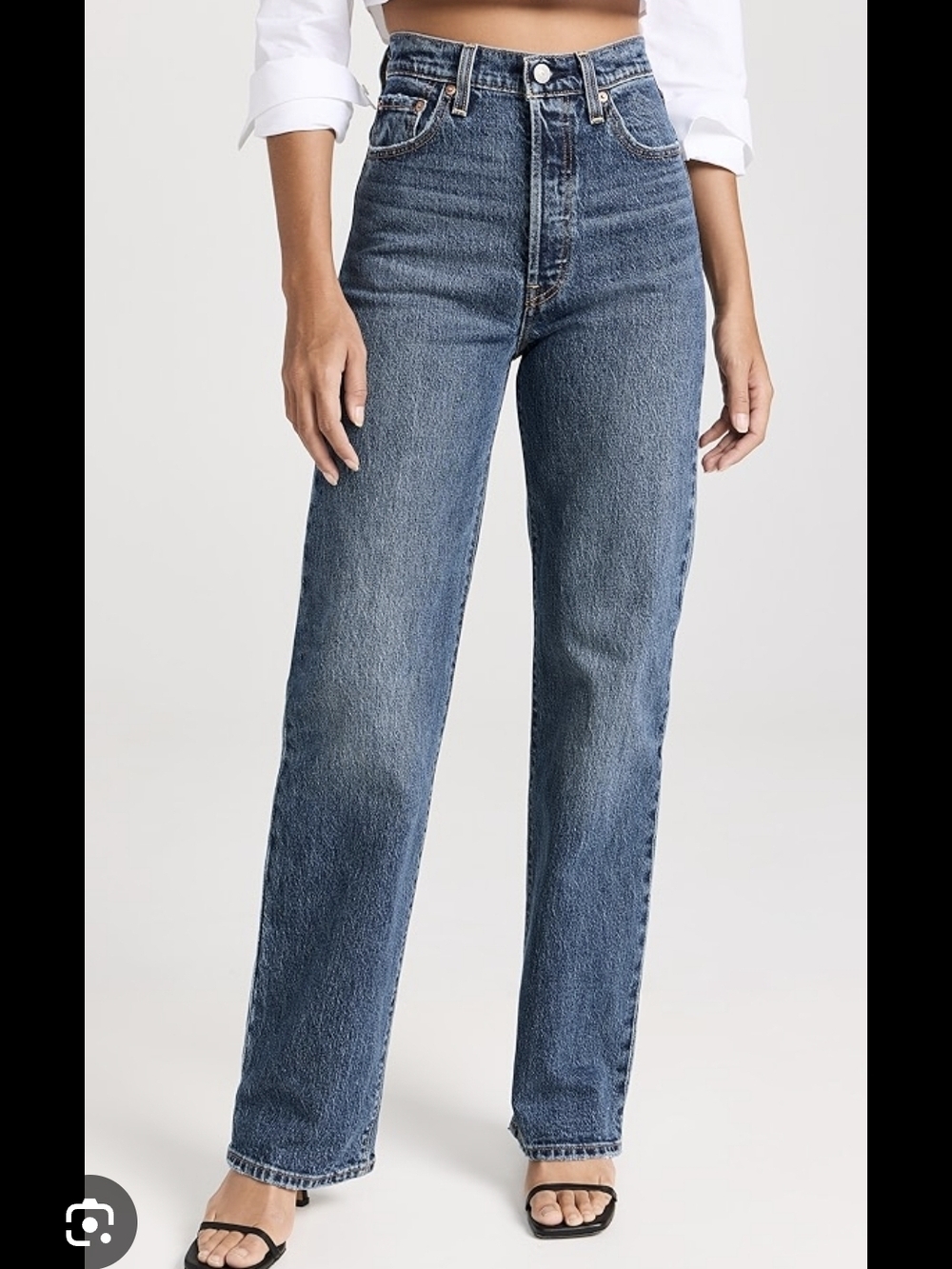 Levi's Ribcage Straight Jeans in Faded Blue